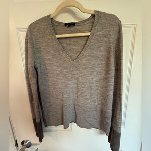 Women’s L Rag and Bone Vneck sweater